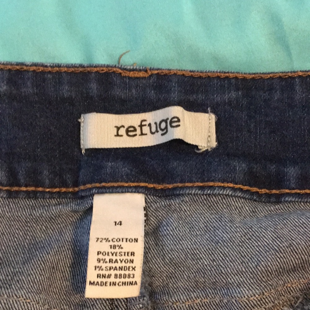 Refuge jeans size 14